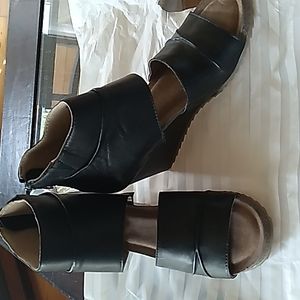 DIBA TRUE BLACK LEATHER "NEXT N LINE" SIZE 8 NIB